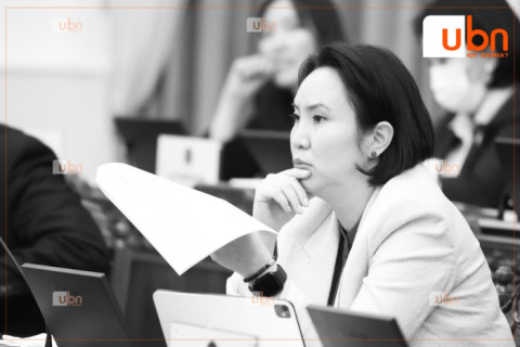 М.Мандхай: Намаас илүү бид ард түмнийг төлөөлж буй төлөөлөл. Тиймээс талцал үл ойлголцлоо зогсоох ёстой