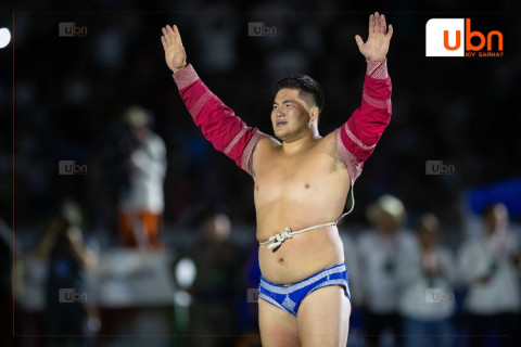 Э.Батмагнай: Дуудлага худалдаагаар олсон мөнгө нь Тэргүүн Богд дэвжээний үйл ажиллагааг хөгжүүлэх, бэхжүүлэхэд бүрэн зарцуулагдана