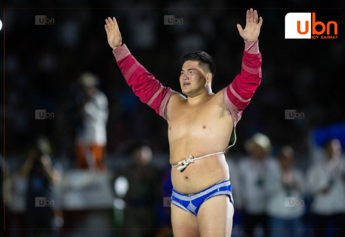 Э.Батмагнай: Дуудлага худалдаагаар олсон мөнгө нь Тэргүүн Богд дэвжээний үйл ажиллагааг хөгжүүлэх, бэхжүүлэхэд бүрэн зарцуулагдана