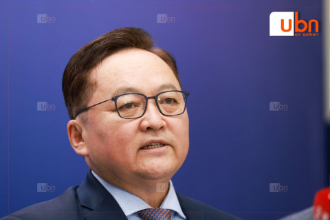 МАН-ын даргад заалнаас МҮХАҮТ-ын Ерөнхийлөгч Б.Лхагважав нэр дэвшиж байна