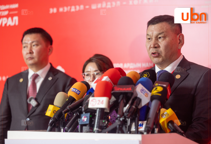 ШУУД: Намын Их хурлыг даргалагч Ж.Батжаргал МАН-ын даргын санал хураалтын мэдээлэл өгч байна