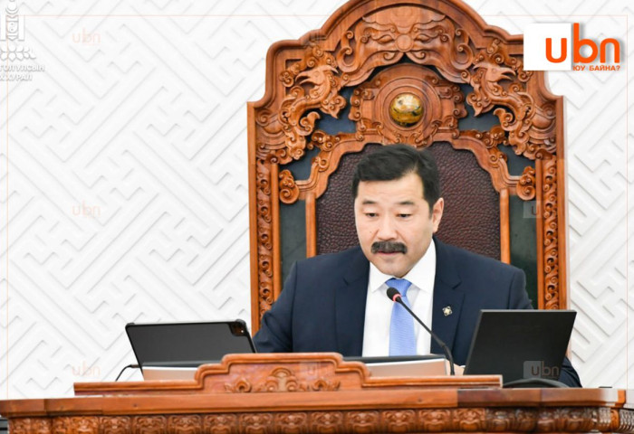 ЧУУЛГАН: Пүрэв гарагт Монгол Улсыг хөгжүүлэх таван жилийн үндсэн чиглэлийн төслийн анхны хэлэлцүүлгийг хийнэ