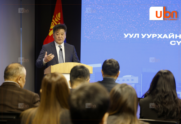 “Уул уурхайн бус экспорт ба нийлүүлэлтийн сүлжээний санхүүжилт” сэдэвт хурал боллоо