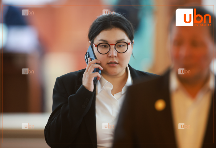 ШҮҮХ: УИХ-ын гишүүн Э.Болормааг албадан ирүүлэх шүүхийн шийдвэр гарсан