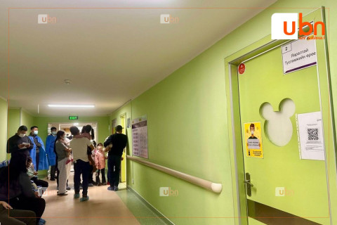 “Эмнэлэг дамжин дугаарлаж явснаас үүдэж хүүхэд шокын байдалд орох, татах зэрэг тохиолдол их байна“