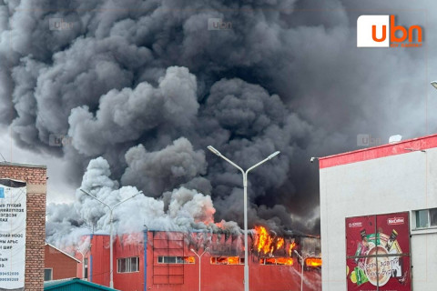 Увс аймгийн Улаангомд байрлах ЗАХАД гал гарлаа