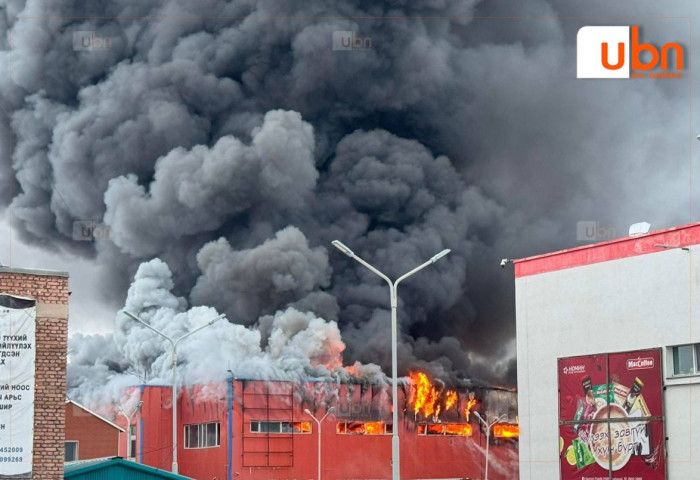 Увс аймгийн Улаангомд байрлах ЗАХАД гал гарлаа