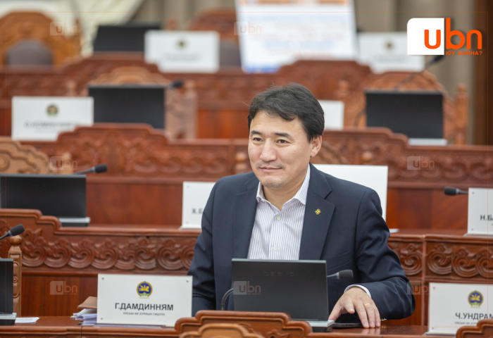 ЧУУЛГАН: Шатахууны хангамж, нийлүүлэлтийг дэмжих хуулийг ЯАРАЛТАЙ горимоор хэлэлцэхийг дэмжлээ