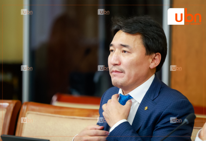 Г.Дамдинням: Төсөл, ТӨК-иудыг сорчилдог С.Бямбацогт гэдэг Уул уурхай, аж үйлдвэрийн 2 дахь сайдтай болсон