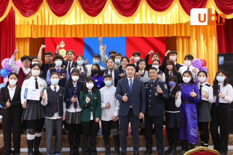 Өсвөрийн сэргийлэгч бүлгэмийг шинэчлэн зохион байгууллаа