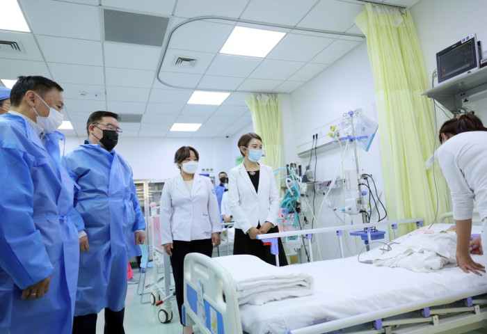 Ерөнхий сайд Г.Занданшатар СХД-ийн нэгдсэн эмнэлэгт ажиллаж, томуу, томуу төст өвчний нөхцөл байдалтай танилцлаа