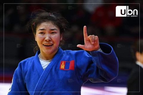 Л.Энхрийлэн “Абу Даби” Их дуулгаас мөнгөн медаль хүртлээ