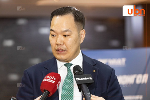 Б.Мөнхтамир: Цаашдаа хувь хүнийхээ карьерыг хөөж, бодлогын түвшинд ажиллахаар ТУЗ-дөө ажлаас чөлөөлөгдөх хүсэлтээ өгсөн