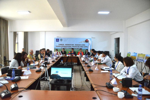 ХЯТАД-МОНГОЛ-ОРОСЫН ОЛОН УЛСЫН ДАГУУРЫН ДАРХАН ЦААЗАТ ГАЗРЫН 8 ДУГААР ХОЛИМОГ КОМИССЫН ХУРАЛ БОЛЛОО