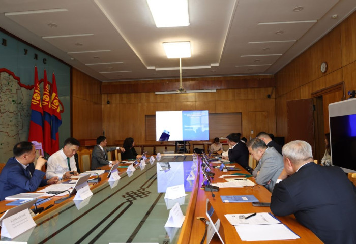 Б.Батбаатар: Төрийн байгууллагууд агаарын бохирдол үүсгэхээ зогсоох хэрэгтэй