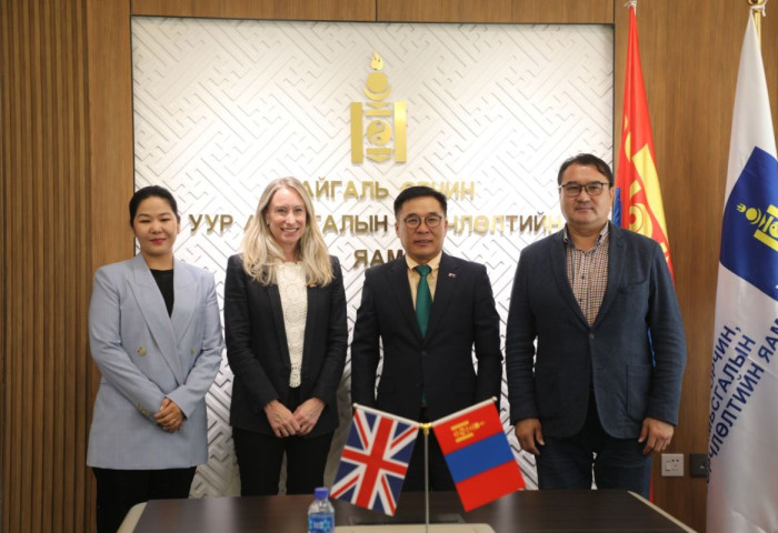 БОУАӨ-ийн сайд Б.Батбаатар ИБУИНВУ-аас Монгол Улсад суугаа онц бөгөөд бүрэн эрхт элчин сайд хатагтай Фиона Блитийг хүлээн авч уулзлаа