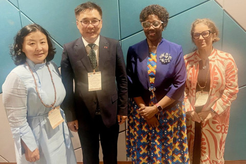 ГАДААД ТОМИЛОЛТ: НҮБ-ын байгаль орчны 7 дугаар ассамблейн үеэр Монгол Улсыг боломжит бүхий л хэлбэрээр дэмжин ажиллахаа илэрхийлэв