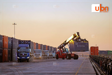 Тавантолгой–Гашуунсухайт чиглэлийн төмөр замаар таван сарын дотор 3 сая тонн нүүрс тээвэрлэв