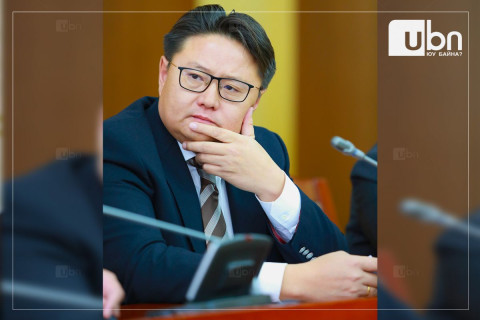 УИХ-ын гишүүн асан Ш.Раднаасэд Ерөнхий сайдын ахлах зөвлөхөөр томилогджээ