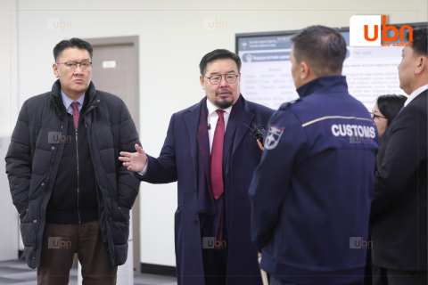 Г.Занданшатар: “Танилын бараа”, “Онцгой шугам” гэх авлига суурьтай, арын хаалганы үйлдлээ таслан зогсоо