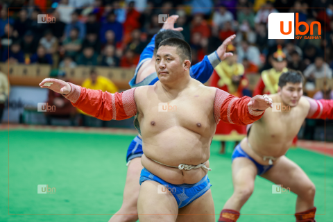 Маргааш Б.Бат-Өлзий тэргүүтэй 256 бөх барилдана