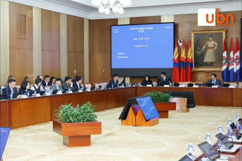 МАН, АН-ын бүлэг, ХҮН намын зөвлөл 10.00 цагаас хуралдана