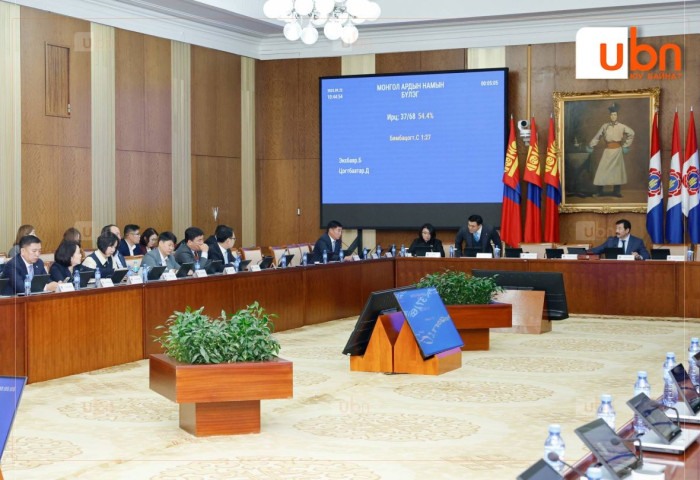 МАН, АН-ын бүлэг, ХҮН намын зөвлөл 10.00 цагаас хуралдана