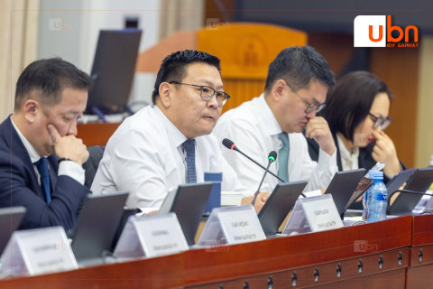 Б.Баярбаатар: Иргэд нэг уурлавал магадгүй тэрнээс ч том юм болохыг үгүйсгэхгүй шүү