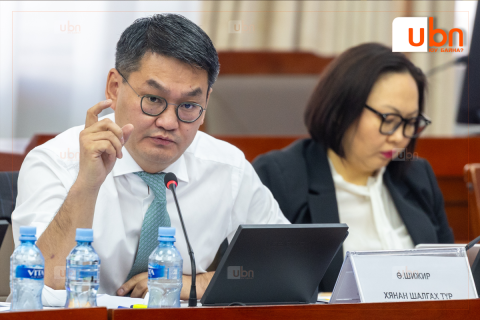 Ө.Шижир: 6 тэрбумын зээл чинь 6 тэрбумын хүүтэй болоод 12 тэрбум ам.долларт хүрсэн