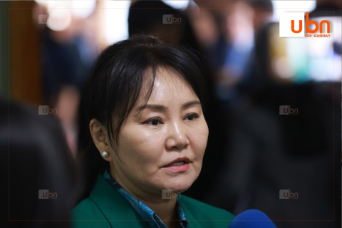 “Монгол хаан“ жүжгийг санхүүжүүлсэн гэх “Эрдэнэс Оюутолгой“-н гүйцэтгэх захирал Э.Ганхүүг 48 цагийн хугацаагаар баривчилжээ