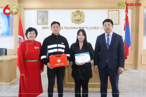 Хан-Уул дүүргийн хэмжээнд “Энэрэнгүй үйлсийн талд” аяныг амжилттай хэрэгжүүллээ