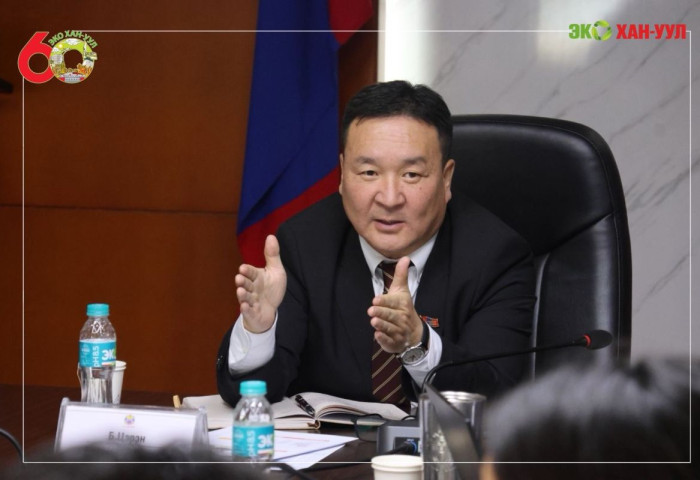 Хан-Уул дүүрэгт 2026 онд хэрэгжүүлэх хөрөнгө оруулалтын бодлого, төлөвлөлтийн талаар хэлэлцлээ