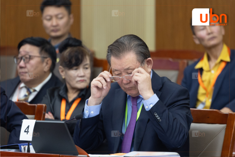 Д.Тэрбишдагва: Оюутолгойн гэрээ анхнаасаа буруу байсан