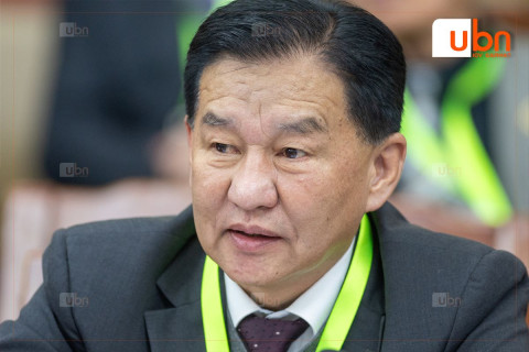 Ц.Даваасүрэн: Хөрөнгө оруулалтын гэрээг УИХ-аар хэлэлцэхэд 7 гишүүн ЭСРЭГ санал өгсөн. Гэвч энэ материал архивт байхгүй