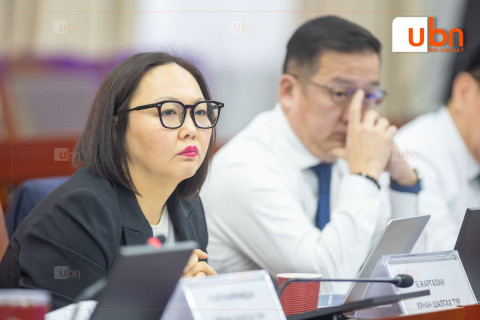 Б.Жаргалан: Өнөөдрийн сонсголд С.Баяр, Сү.Батболд нарын хүмүүс ИРСЭНГҮЙ