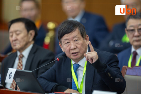 Д.Лүндээжанцан: ОТ-н гэрээ байгуулагдаад монголын хөгжил суга үсрээд л гараад ирнэ гэсэн РОМАНТИК мөрөөдөлтэй л байсан