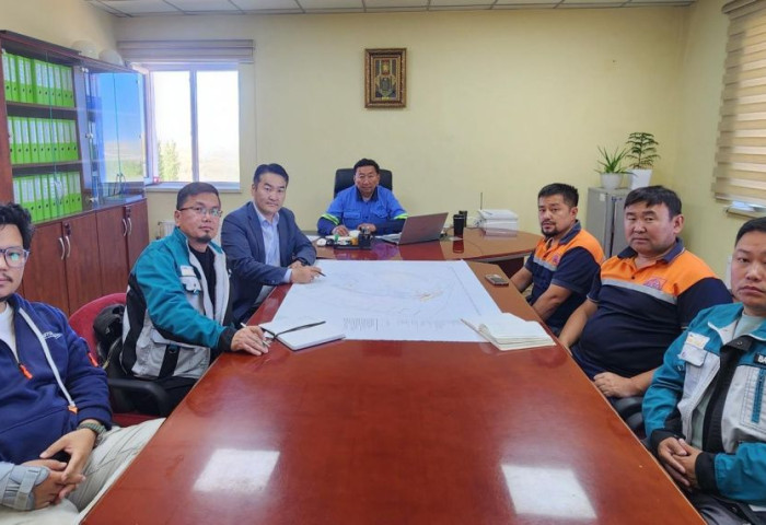 Шивээ-Овоогийн уурхайд олон улсын стандартын дагуу нөөц тогтоох 2, 3 шатны хайгуулын ажил эхэллээ