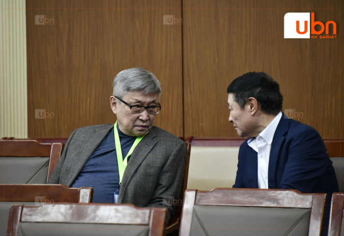 С.Баяр “Оюутолгойн сонсголд оролцохгүй“ гэж байсан ч өнөөдөр иржээ