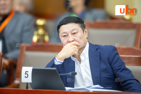 “Дотоодын зарим нөхөд “Рио тинто“-той нийлж эх орноо тонон дээрэмдэхээ боль“