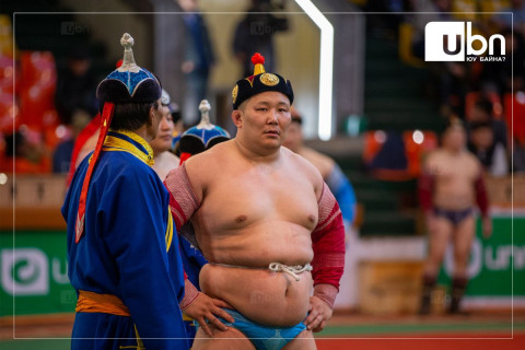 Н.Батсуурь, Ц.Бямба-Отгон, Э.Батмагнай, Б.Орхонбаяр нарын багууд өнөөдөр барилдаанаа хийнэ