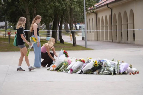 Австралийн “Бонди“ далайн эрэгт еврейчүүдийн эсрэг террорист халдлагыг аав, хүү хоёр үйлдэж 15 хүний аминд хүрчээ