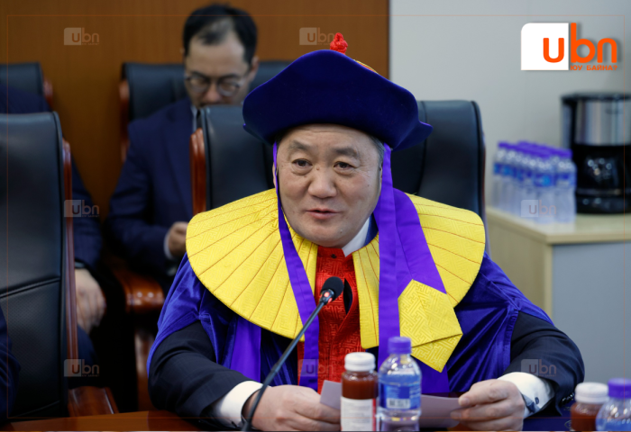 Монголбанкны Ерөнхийлөгч Б.Лхагвасүрэн МУИС-ийн Бизнесийн сургуулийн “Хүндэт доктор” боллоо