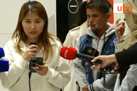 ШУУД: Монголд амиа алдсан Филиппин Улсын иргэн Террил Атиензагийн нөхөр Нило Атиенза охидынхоо хамт мэдээлэл өгч байна