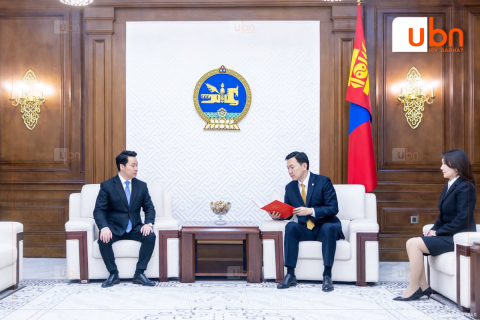 Элчин сайд нарыг эгүүлэн татах, томилох асуудлаар Ерөнхийлөгчийн зөвшилцөх саналыг УИХ-д өргөн мэдүүллээ