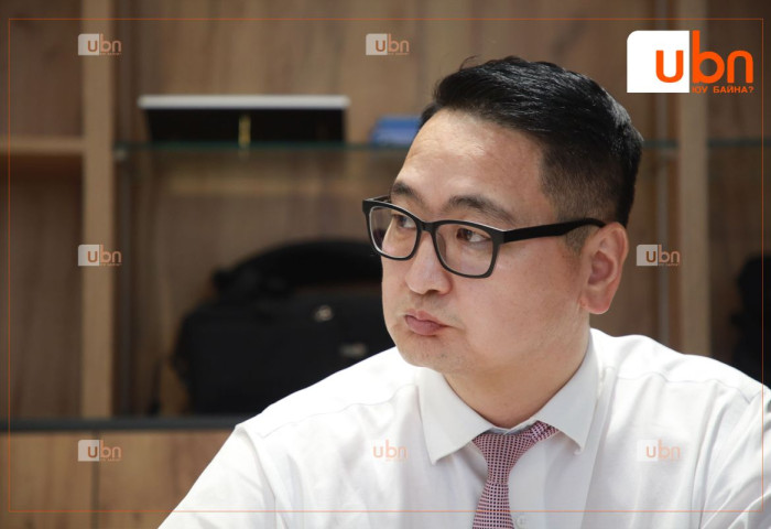 SOCIAL POP: Д.Мөнх-Эрдэнэ, О.Хангай, Б.Цэцэг нарыг Дундговь аймгийн шинэ жилд Засаг дарга С.Мөнхчулуун урилаа