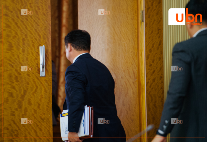 128 бүтээмж, хяналтын менежерийг чөлөөлж, сайд нарын орон тооны зөвлөхийг цомхотгохоор болжээ