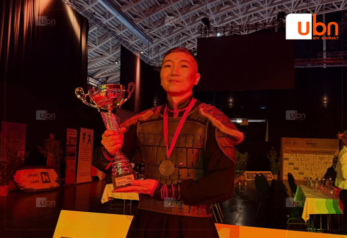 Star dancesport: “Moondance” хамтлагийн гишүүн О.Эрдэнэ-Очирын зүй бус зан авирын талаар гомдол гаргана