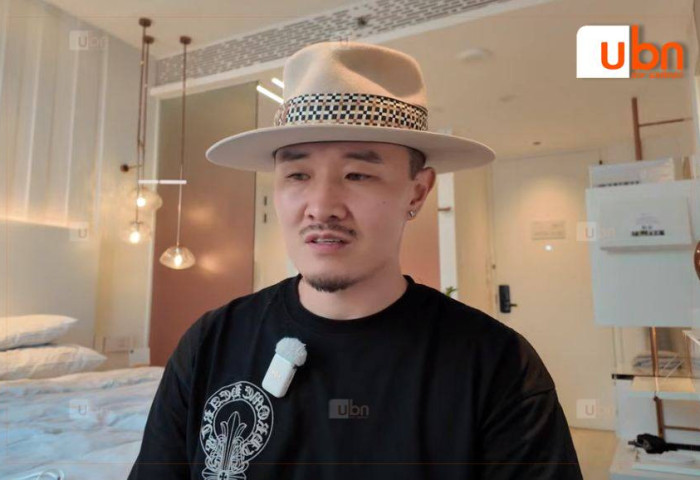 Т.Саруултөгс буюу Төөгөө: Амина гэх эмэгтэйн ярьж буй бүх зүйл худал