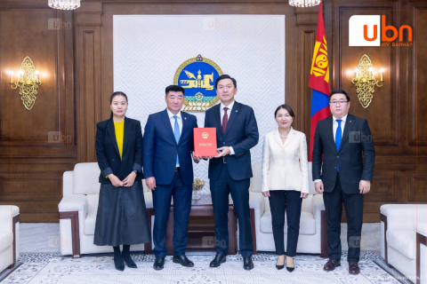 “Зүрх судасны үндэсний төв байгуулах төсөл”-ийн зардлыг санхүүжүүлэх зээлийн хэлэлцээрийг соёрхон батлах тухай хуулийг өргөн мэдүүллээ