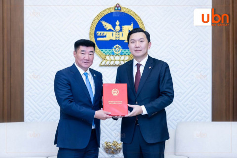 С.Бямбацогт: ТӨХК-иудын хувьцааг олон нийтэд нээлттэй арилжаална